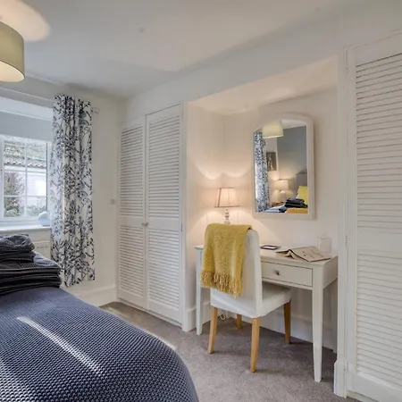 בית נופש 1 Bed In Richmond 77600 *