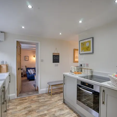 1 Bed In Richmond 77600 別荘 *